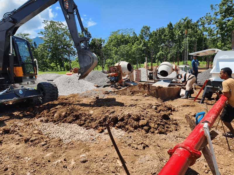 Concrete trailer pump in indonesia for house concrete pumping